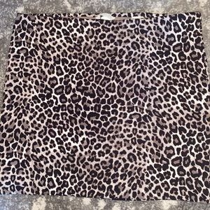 Super Stretchy Brand New H&M Leopard Print Skirt